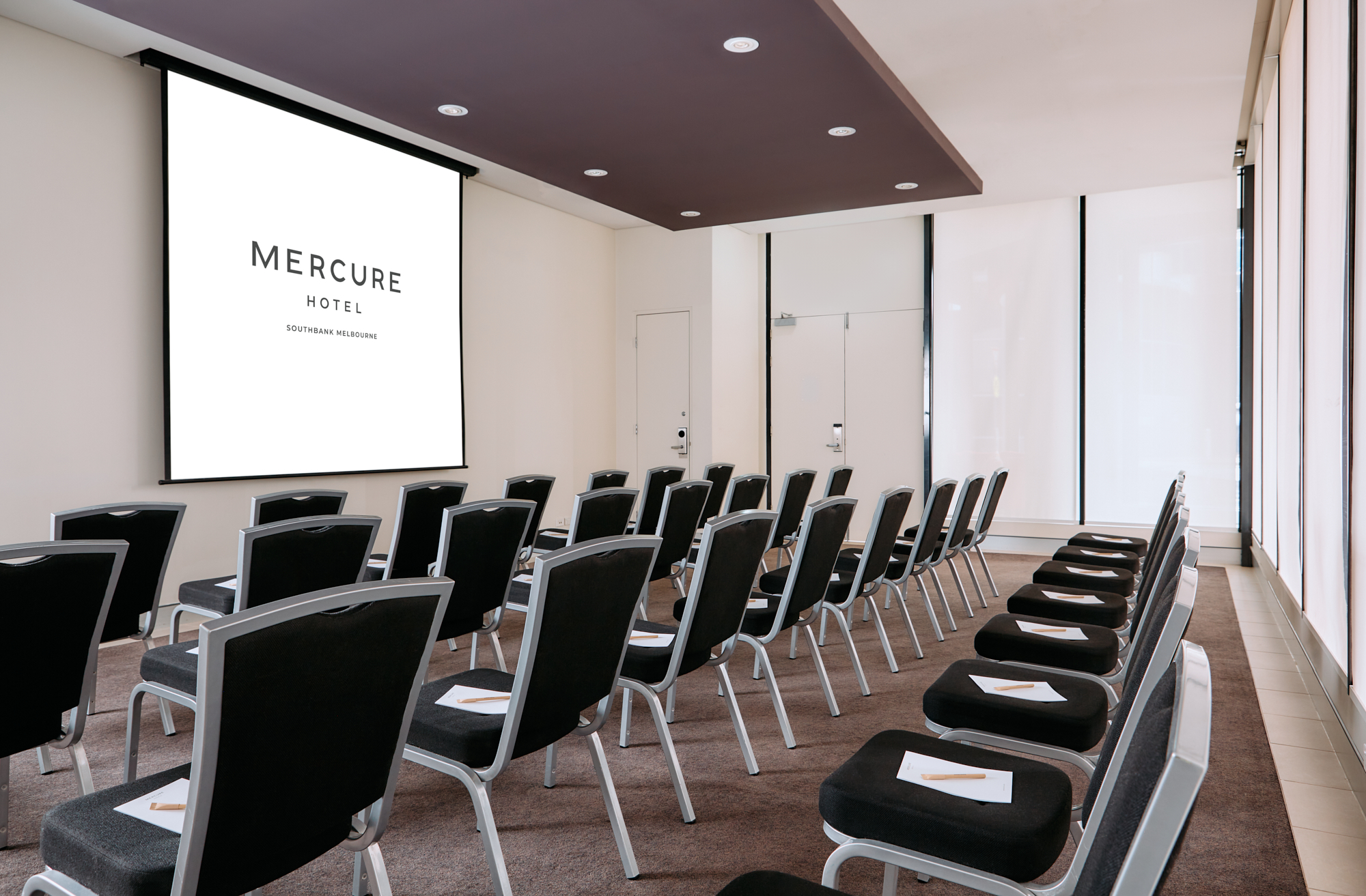 Meeting room theatre style Mercure Melbourne Southbank Southbank (03) 7046 1300