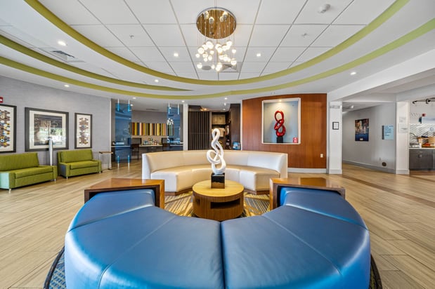 Images Holiday Inn Express & Suites Lakeland South by IHG