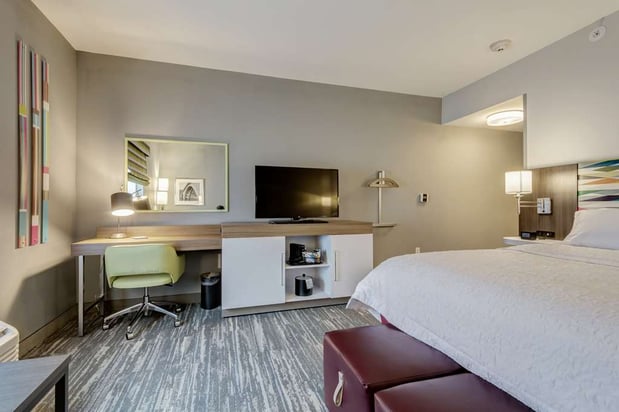 Images Hampton Inn St. Louis Wentzville