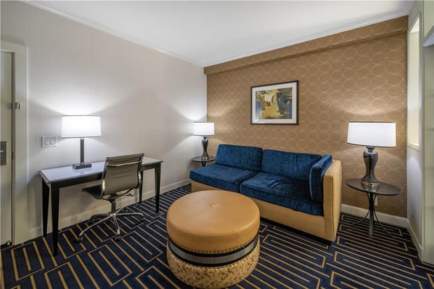 Images Best Western Plus Palm Court Hotel