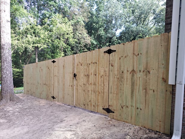 Images B Line Fencing & Services