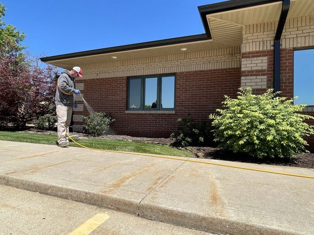 Images Art's Pest Control