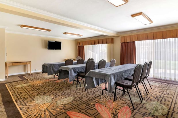 Images Best Western Plus Garden Court Inn