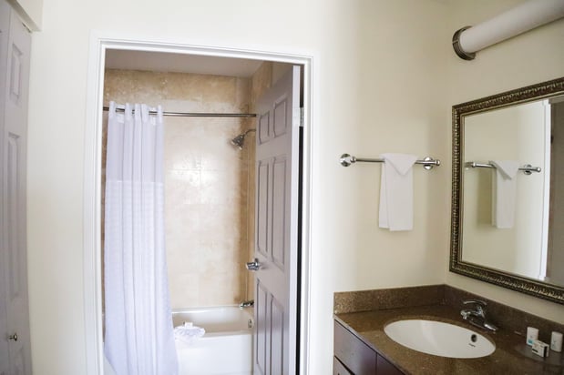 Images Staybridge Suites Austin Airport by IHG