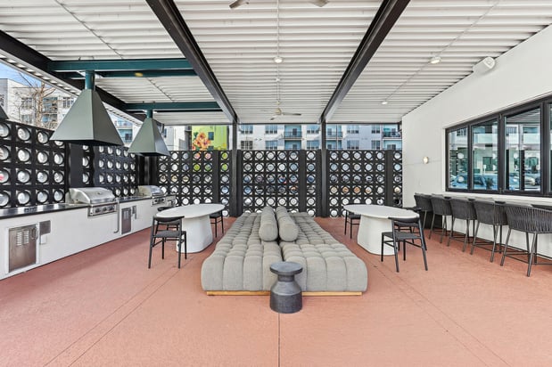 Images The Skylark Apartments