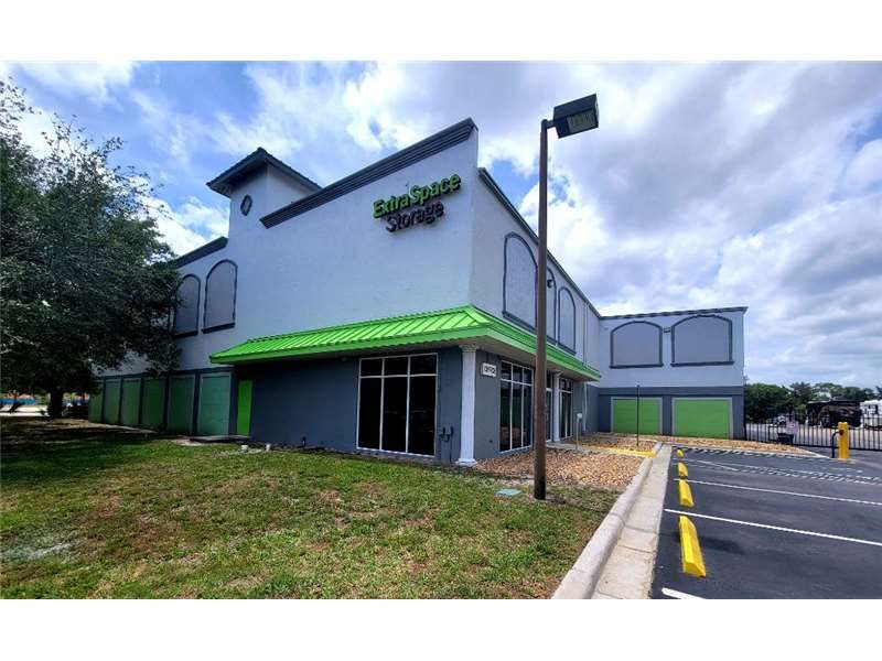 Beauty Image - Extra Space Storage at 1990 NW Federal Hwy 1, Stuart, FL 34994