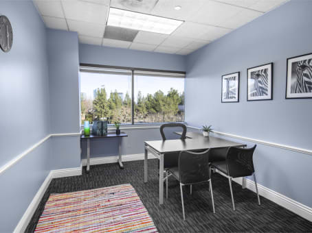 Regus - California, Woodland Hills - 21900 Burbank Photo