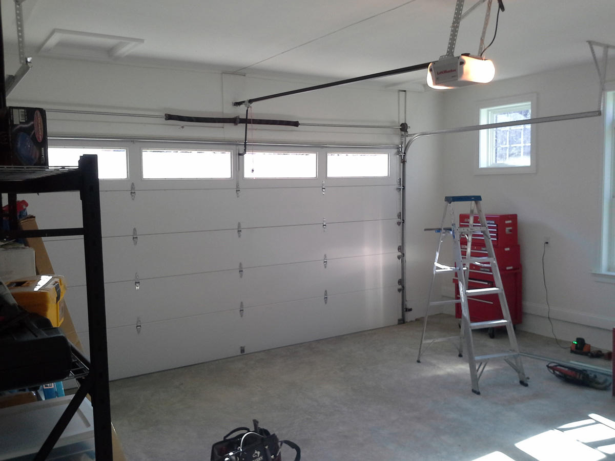 Menomonee Falls Garage Door Repair Photo