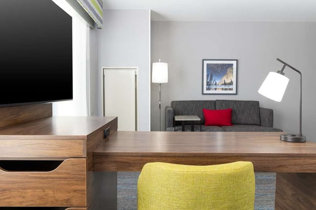 Images Hampton Inn & Suites Porter Ranch Los Angeles