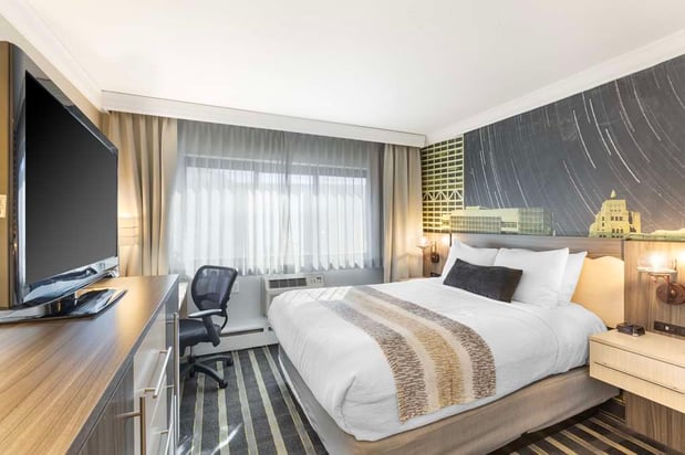 Images Best Western Plus Milwaukee West
