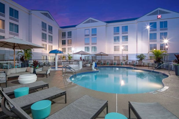 Images Hilton Garden Inn Orlando Airport