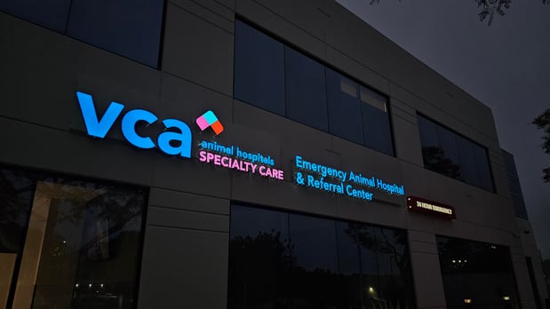 Images VCA Emergency Animal Hospital & Referral Center