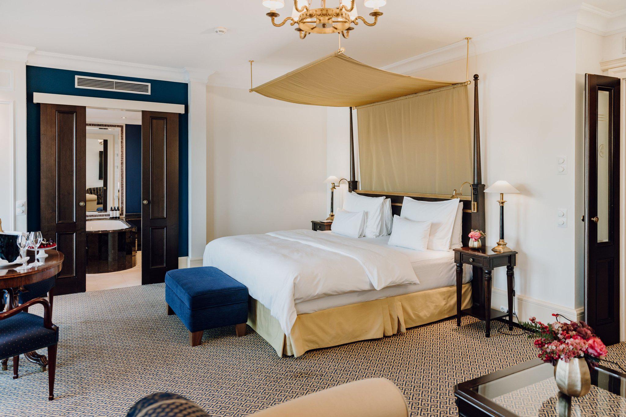 Schloss Fuschl, a Luxury Collection Resort & Spa, Fuschlsee-Salzburg, Schloss Strasse 19 in Hof Bei Salzburg