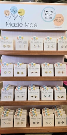 Images Gretchen's Hallmark Shop