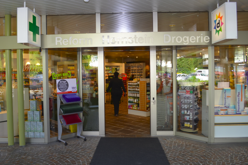 Medbase Apotheke Reinach, Angensteinerstrasse 5 in Reinach BL