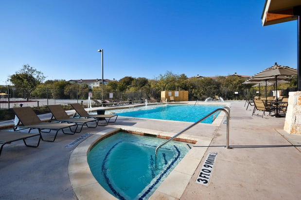 Images Holiday Inn San Antonio Seaworld by IHG