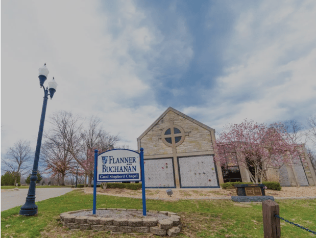 Images Oaklawn Memorial Gardens - Washington Park Cemetery