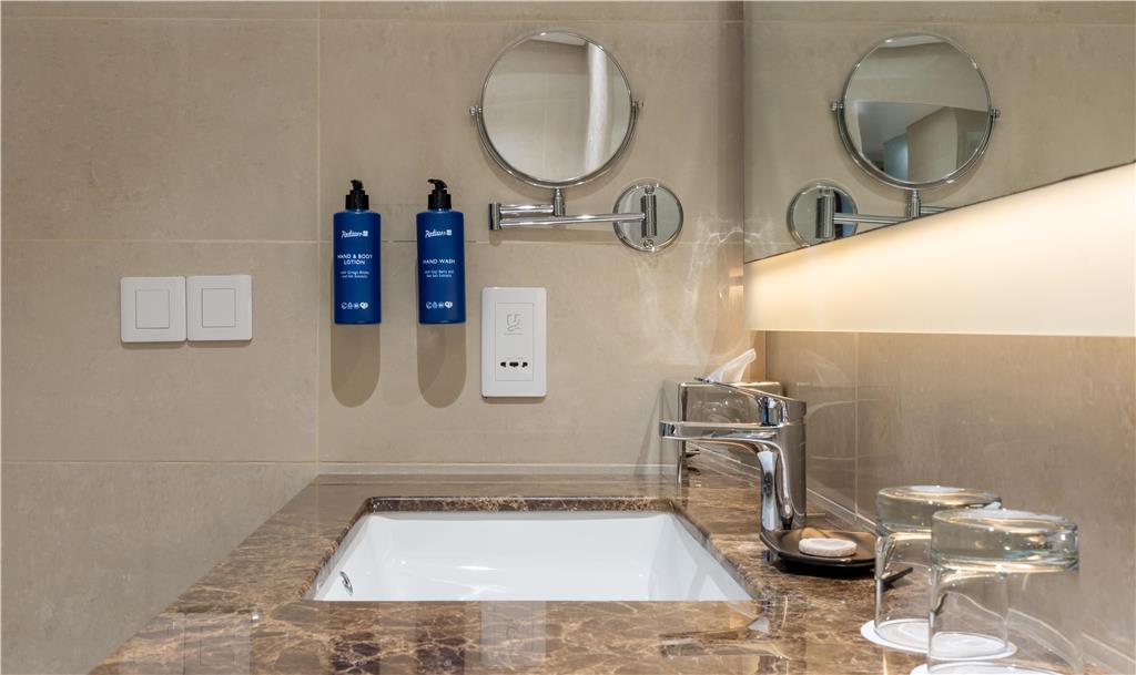Radisson Blu Hotel, Conakry