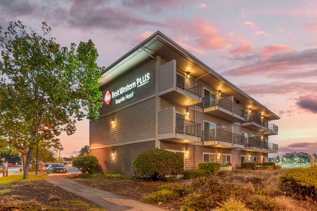 Images Best Western Plus Bayside Hotel
