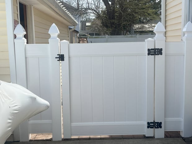 Images Superior Fence & Rail
