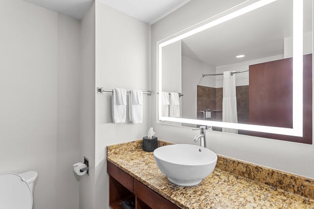 Images Holiday Inn Express & Suites Charleston NW - Cross Lanes by IHG
