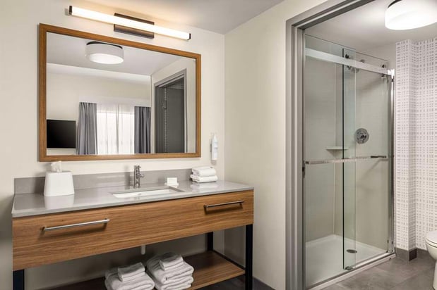 Images Hampton Inn & Suites Moline-Quad City Int'l Aprt