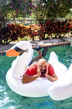 Images RED RHINO - The Pool Leak Experts