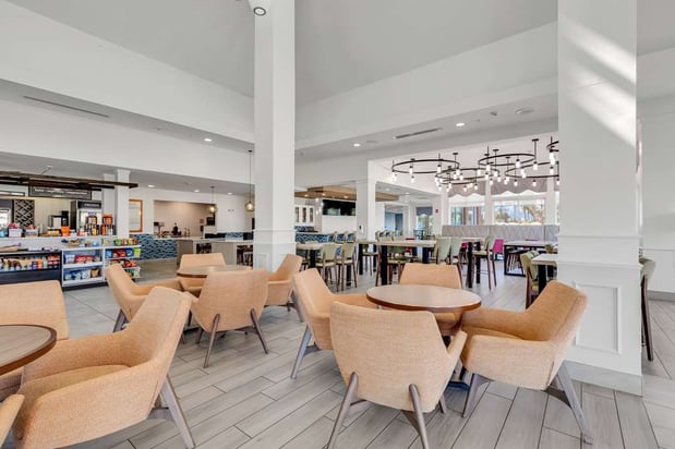 Images Hilton Garden Inn Myrtle Beach/Coastal Grand Mall