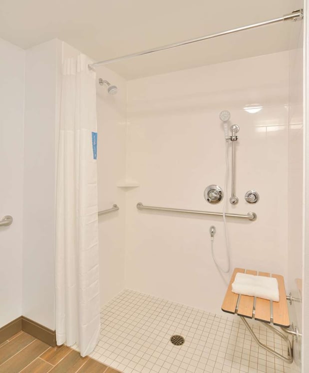 Images Hampton Inn & Suites Menomonie-UW Stout