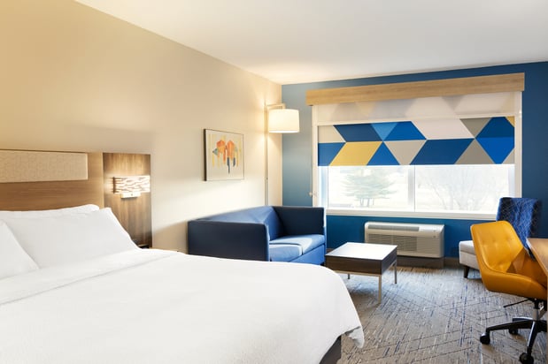 Images Holiday Inn Express & Suites Fort Worth Southwest (I-20) by IHG