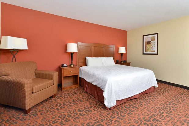 Images Hampton Inn by Hilton Muscatine
