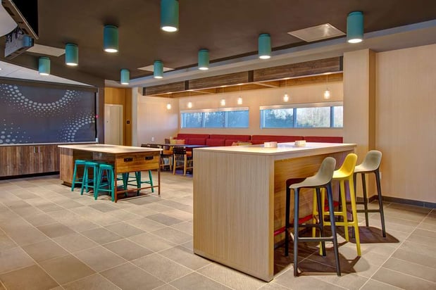 Images Tru by Hilton Alcoa Knoxville Airport