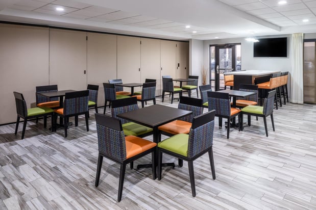 Images Garner Hotel Oklahoma City - Quail Springs by IHG