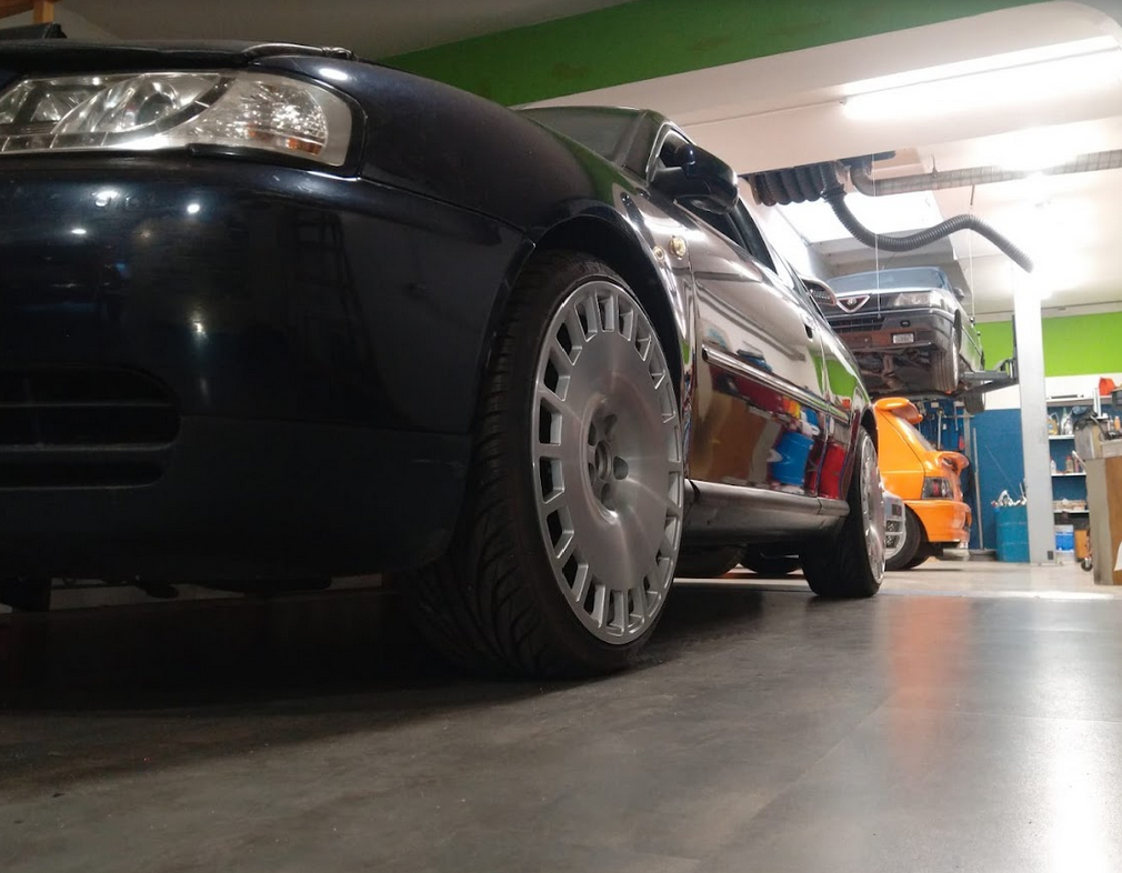 Bilder Garage Scheuring