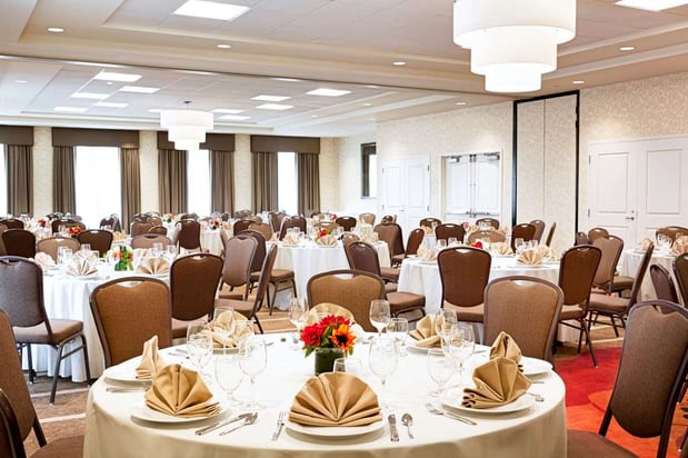 Images Hilton Garden Inn Boston Logan Airport