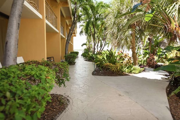 Images Hampton Inn Key Largo, FL
