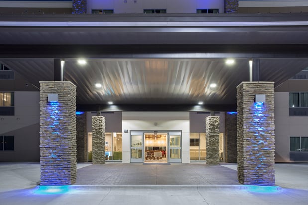 Images Holiday Inn Express & Suites Lincoln I - 80 by IHG