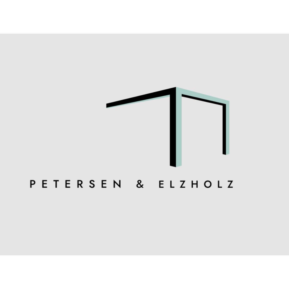 Petersen & Elzholz GmbH in Reeßum - Logo