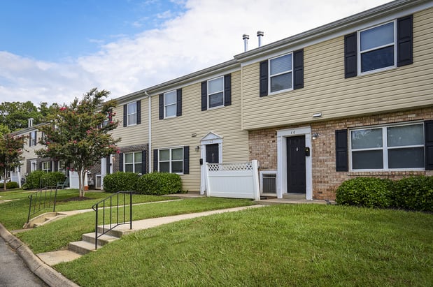 Images Middle River Townhomes