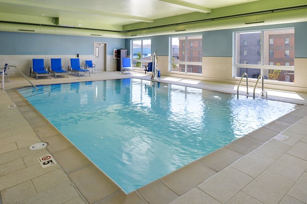 Images Holiday Inn Express & Suites Elko by IHG