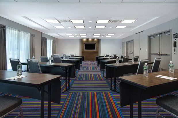 Images Hampton Inn & Suites Yonkers