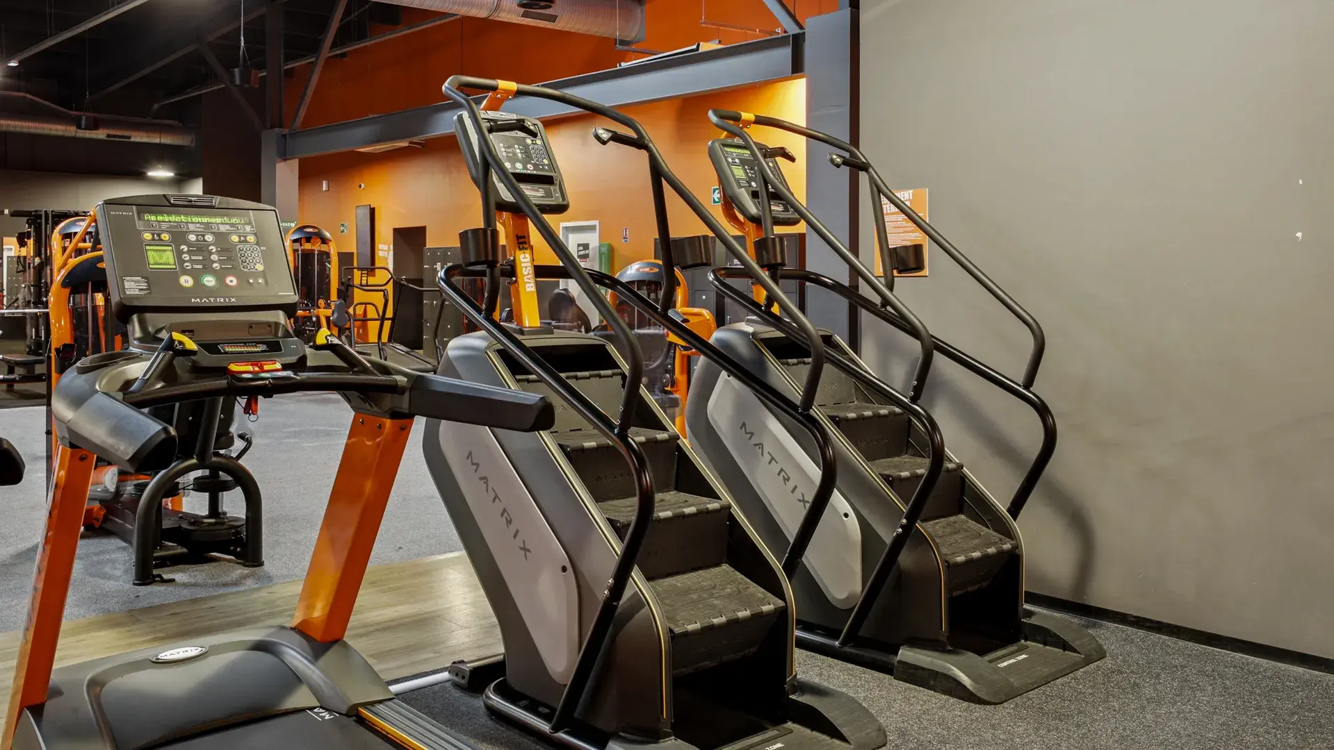 Images Basic-Fit 24/7