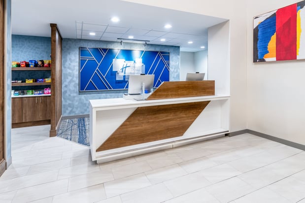 Images Holiday Inn Express Casper-I-25 by IHG