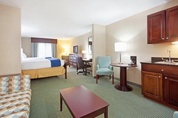 Images Holiday Inn Express & Suites Meriden by IHG