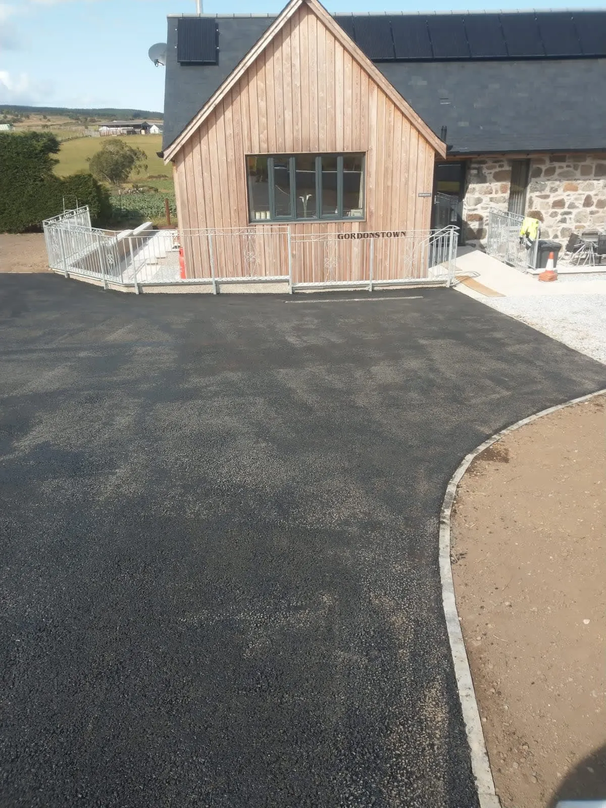 Images Colin Smith Contractor
