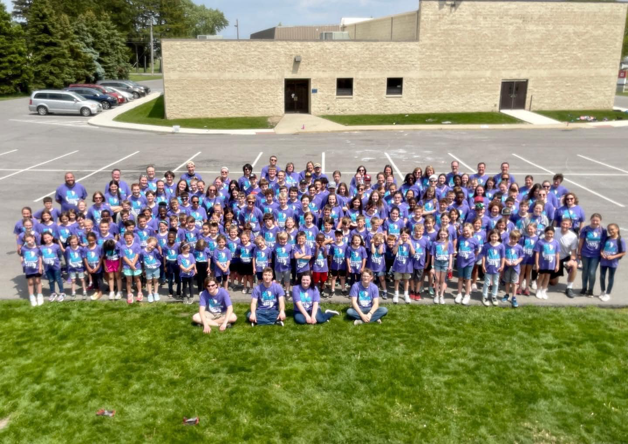 We were so happy to be a part of BGCA Community Day. They helped numerous community agencies by donating supplies and labor to make a difference in their city. Go Lions!