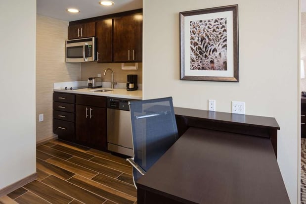 Images Homewood Suites by Hilton Davenport