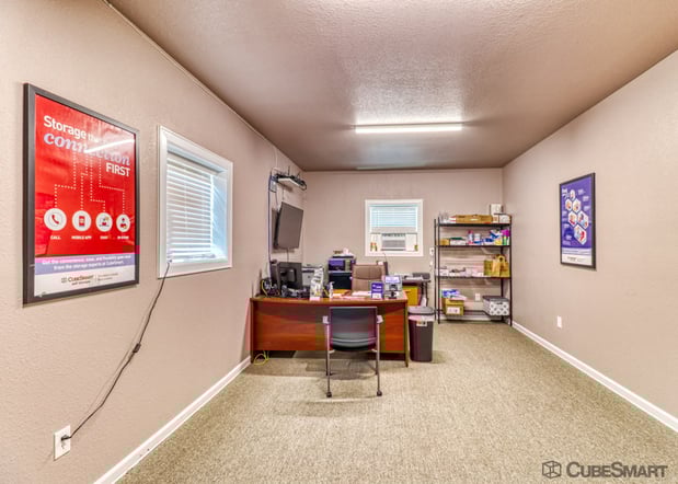 Images CubeSmart Self Storage
