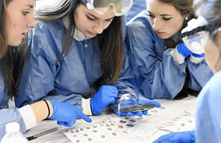 HR Trade GmbH /24Medical, Wassermannstr. 22 in Stade