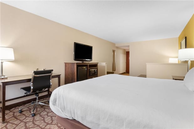 Images Best Western Plus Belle Meade Inn & Suites